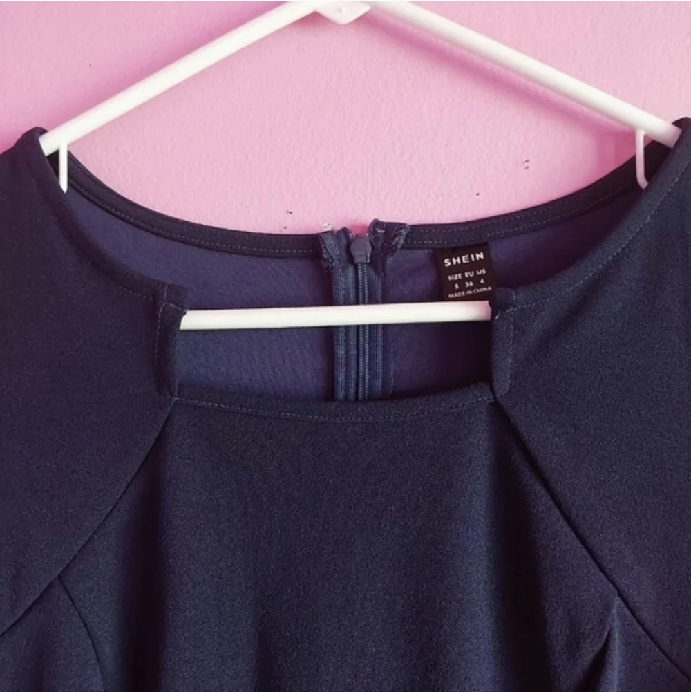 SHEIN chic navy